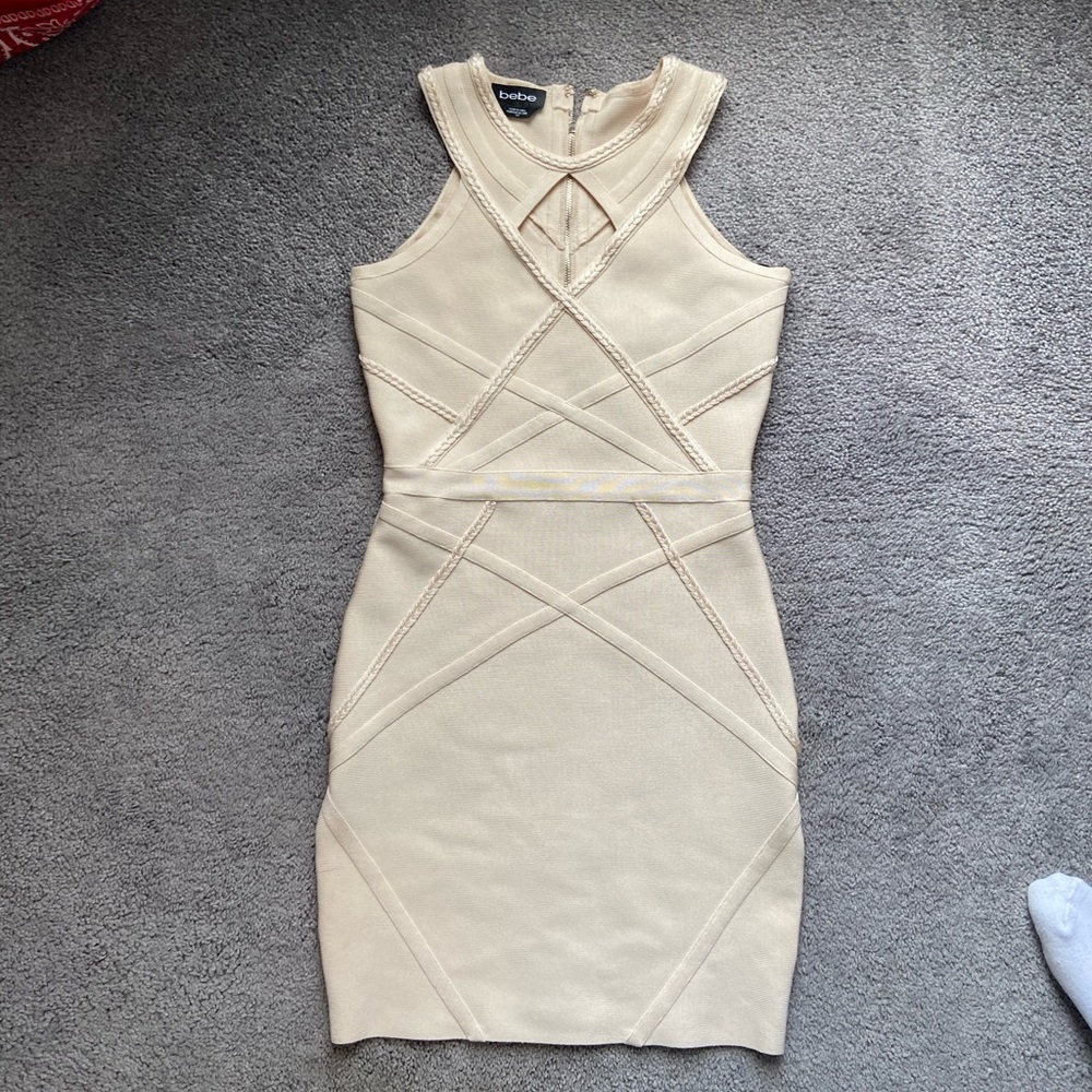 Bebe dress
